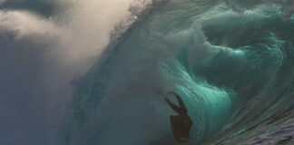 Shane Ackerman Must Be One of the Craziest Men in the Ocean