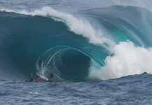 Matt Dunsmore Surfs a Single, Terrifying Bomb at The Right