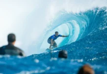 Kauli Vaast and a Perfect 10-Point Tube at Cloudbreak